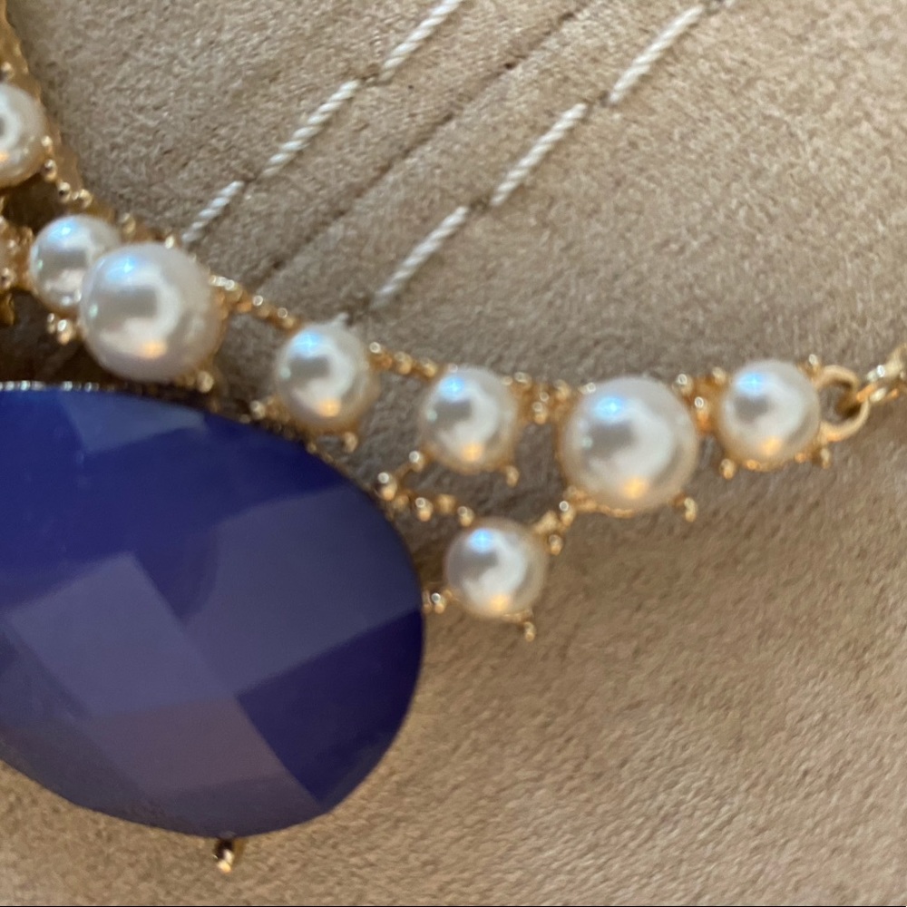 Statement necklace - Picture 5 of 7
